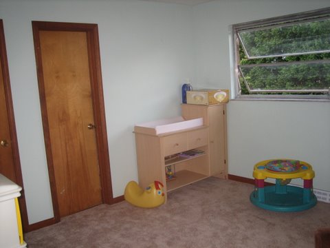 26 Nursery.JPG - 32186 Bytes